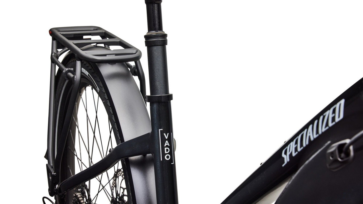 TURBO VADO - свой в городе! Specialized Turbo Vado 4.0 Step-Through 2026 Gloss Castblack / Satin Silver Reflective Артикул 95026-7205, 95026-7203, 95026-7202, 95026-7204