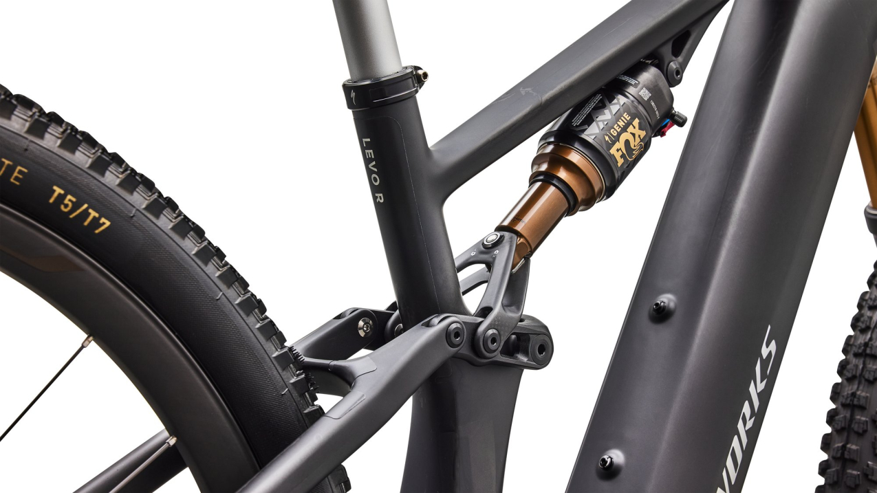 TURBO LEVO - лучшее из возможного! Specialized S-Works Turbo Levo R Ultralight 29 SRAM XX Eagle AXS 2027 Satin Carbon / Silver Foil Артикул 95727-0902, 95727-0903, 95727-0905, 95727-0904
