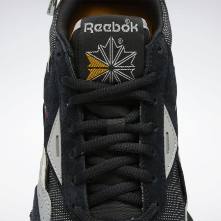 Кроссовки Кроссовки Reebok LX2200 Core black/Classic white/Pure grey Артикул GY15389, GY15387, GY15386.5, GY153810, GY15389.5, GY153811.5, GY15388, GY153812, GY15388.5, GY153810.5, GY15387.5, GY153813, GY15386, GY153811