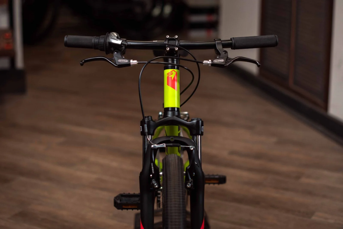 24 дюйма (7-11 лет) Superior Racer XC 24 2025 Matte Lime/Black/Red Артикул 801.2025.29603