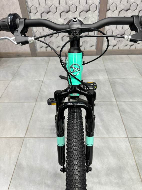 24 дюйма (7-11 лет) Silverback Spyke 24 D 1 Girl 2026 Gloss Mystic Teal/Gloss Black Артикул 4816026312845