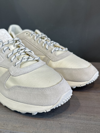 Кроссовки Кроссовки Reebok Classic Leather classic white/classic white/stucco Артикул GY152712, GY152710, GY152711.5, GY152710.5, GY152712.5, GY152711