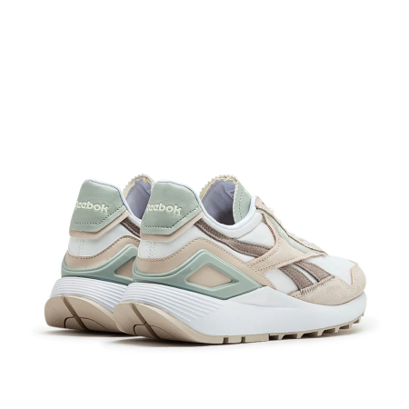 Кроссовки Кроссовки женские Reebok Classic Leather Legacy AZ stucco/ftwr white/sea spray Артикул GX471510, GX471510.5, GX47158.5, GX47159