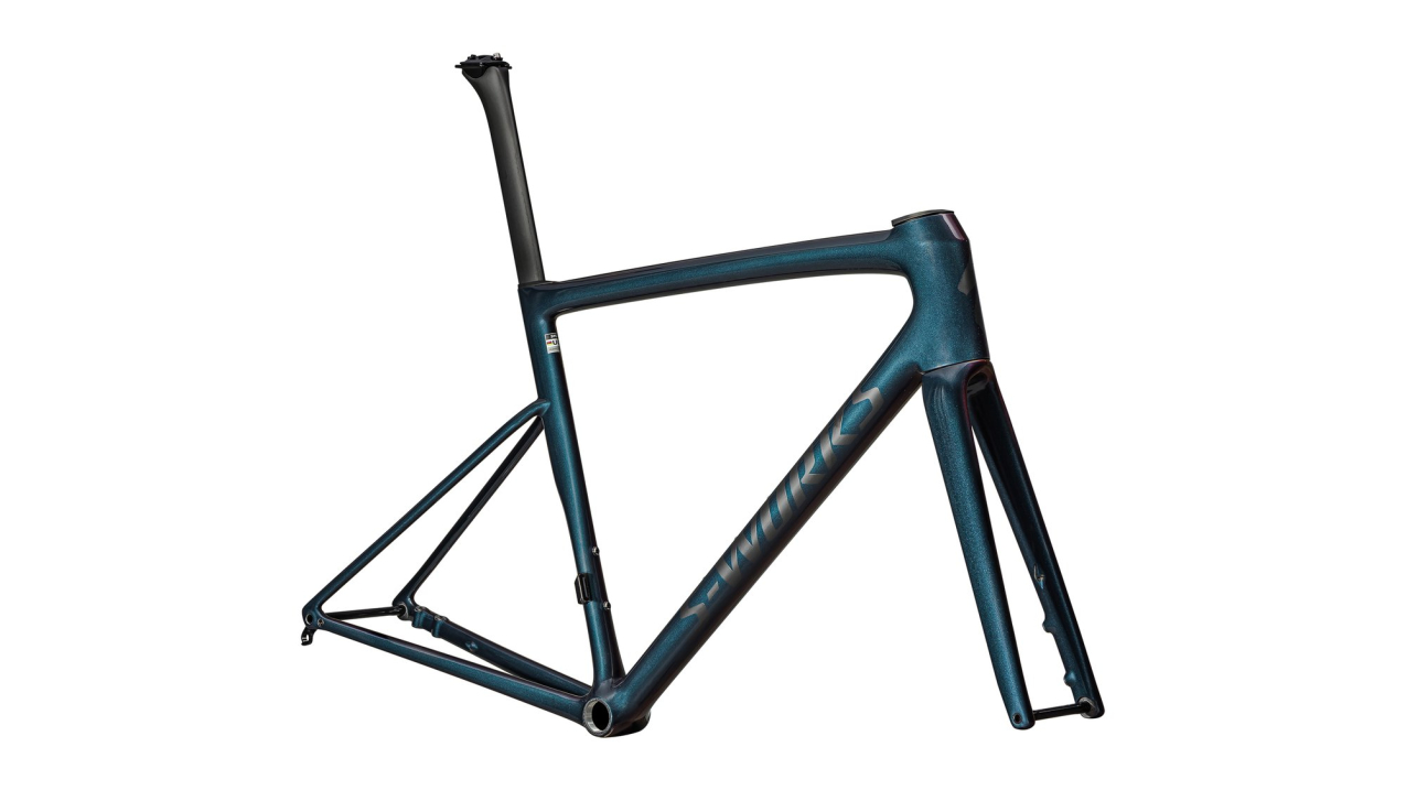 Рамы шоссе, гревел рама Specialized S-Works Tarmac SL8 2025 Gloss Red To Black Pearl Over Deep Lake Metallic Артикул 74925-0356, 74925-0349, 74925-0361, 74925-0354, 74925-0358, 74925-0352, 74925-0344