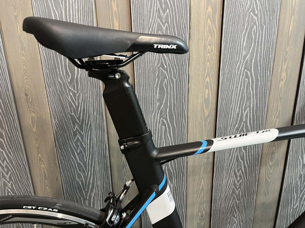 Шоссейные велосипеды Trinx Swift Claris 2022 Black/Blue Артикул 