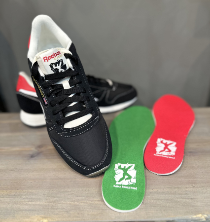 Кроссовки Кроссовки Reebok Classic Leather core black/ftwr white/vector red Артикул HQ41456, HQ414511, HQ41458, HQ41458.5, HQ414513, HQ41454.5, HQ414512, HQ41455.5, HQ41459.5, HQ41455, HQ41457.5, HQ414510.5, HQ414511.5, HQ414512.5, HQ41457, HQ41456.5, HQ414510, HQ41459