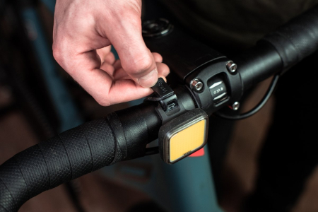 Фары и фонари Фонарь передний Knog Blinder Square Артикул 12287