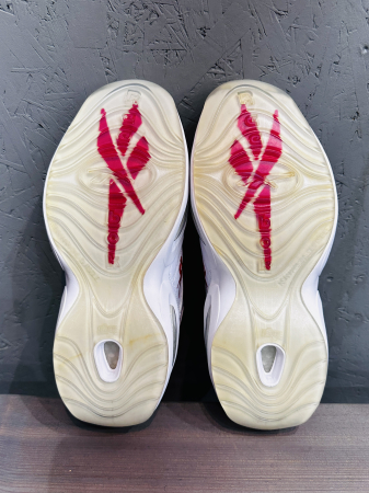 Кроссовки Кроссовки Reebok Question Mid ftwr white/ftwr white/vector red Артикул GX02308.5, GX023011, GX02309.5, GX02308, GX02307, GX02305.5, GX023011.5