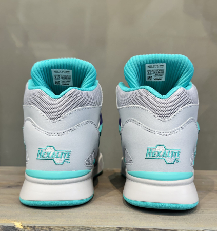 Кроссовки Кроссовки Reebok Pump Omni Zone II bold purple/classic teal/cold grey 3 Артикул HQ686610, HQ68669.5, HQ686616, HQ686611, HQ68665, HQ68665.5, HQ686611.5, HQ68667, HQ68667.5, HQ68668.5, HQ686617, HQ686612.5, HQ68669, HQ686610.5, HQ686615, HQ686613.5, HQ68666, HQ686613, HQ68668, HQ686612, HQ68666.5
