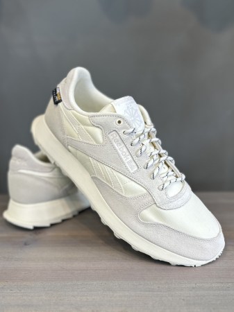 Кроссовки Кроссовки Reebok Classic Leather classic white/classic white/stucco Артикул GY152712, GY152710, GY152711.5, GY152710.5, GY152712.5, GY152711