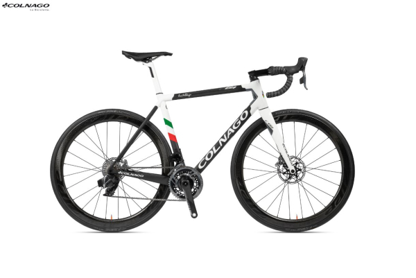 Шоссейные велосипеды Colnago C64 Disc Ultegra Di2 2022 Black/White Артикул 1CCL.C64.0TU.U2E.W4C.PJWH