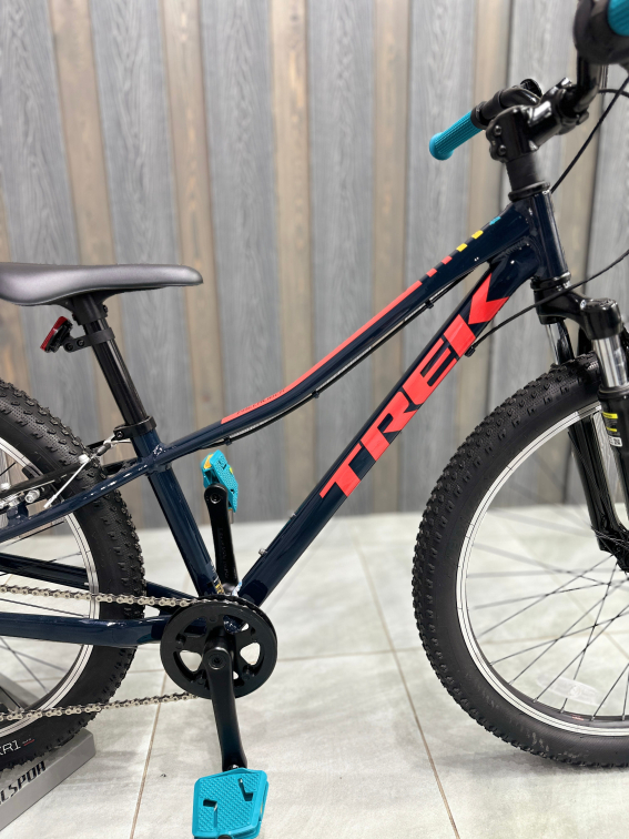 24 дюйма (7-11 лет) Trek Precaliber 24 8-speed Nautical Navy Артикул 5276070