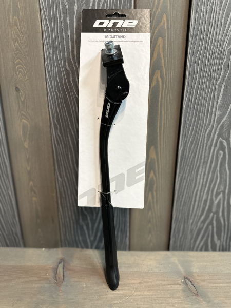 Подножки, адаптеры и прочее Подножка One Mid.Stand Black Артикул 