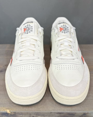 Кроссовки Кроссовки Reebok Club C Revenge chalk/semi orange flare/core black Артикул GX170210.5, GX17027, GX17026.5, GX17028.5, GX17028, GX170211.5, GX17026, GX17029.5, GX170210, GX17027.5, GX17029, GX170212, GX170211