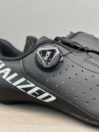 Велотуфли шоссе и триатлон Велотуфли Road Specialized Torch 1.0 Black Артикул 61020-5149, 61020-5147, 61020-5136, 61020-5148, 61020-5144, 61020-5137, 61020-5139, 61020-5142, 61020-5140, 61020-5145, 61020-5143, 61020-5141, 61020-5138, 61020-5146