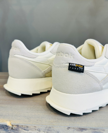 Кроссовки Кроссовки Reebok Classic Leather classic white/classic white/stucco Артикул GY152712, GY152710, GY152711.5, GY152710.5, GY152712.5, GY152711