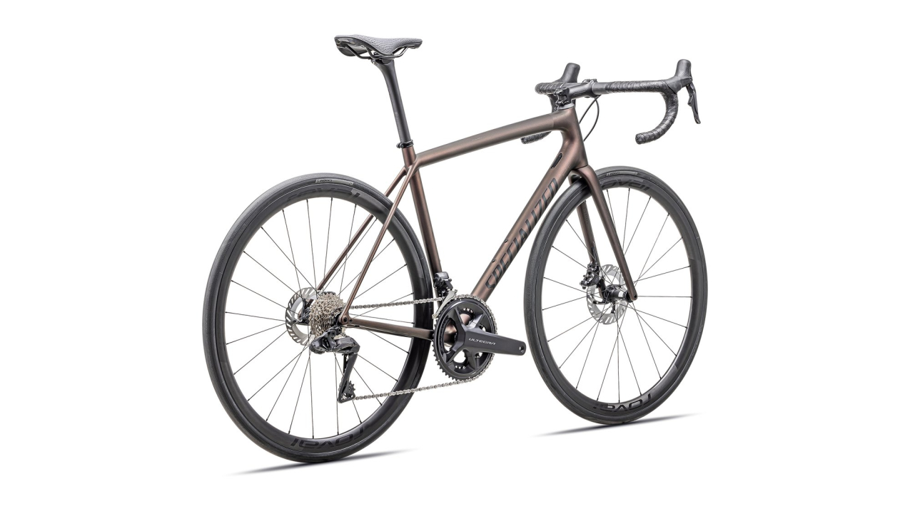 Шоссейные велосипеды Specialized Aethos Pro - Shimano Ultegra Di2 2025 Satin Carbon / Red Pearl / Black Артикул 97225-1149, 97225-1156, 97225-1154, 97225-1158, 97225-1152, 97225-1161