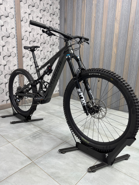TURBO LEVO - лучшее из возможного! Specialized Turbo Levo SL Comp Alloy 2024 Gloss Charcoal / Silver Dust / Black Артикул 96824-5006, 96824-5003, 96824-5004, 96824-5002, 96824-5001, 96824-5005