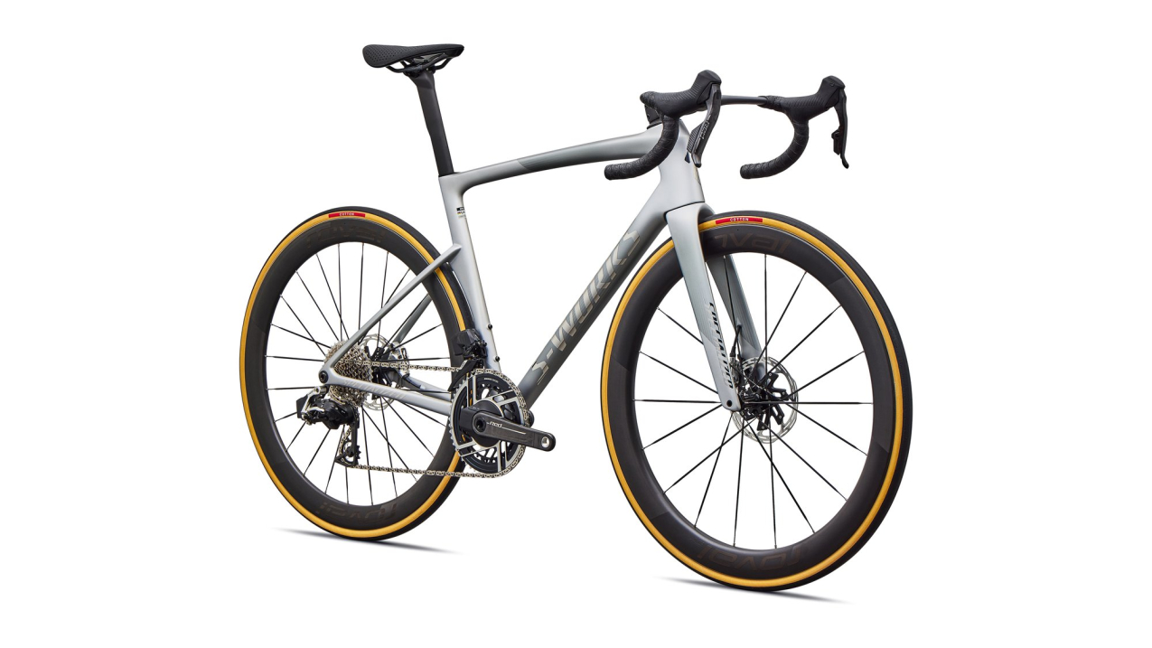 S-WORKS велосипеды шоссе Specialized  S-Works Tarmac SL9 AXS 2027 Satin Silver Dust / Spectrum Flake / Chrome Артикул 94927-0052, 94927-0061, 94927-0058, 94927-0049, 94927-0056, 94927-0054