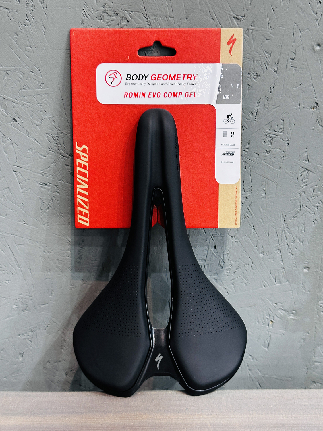 Седло Specialized Romin Evo Comp Gel