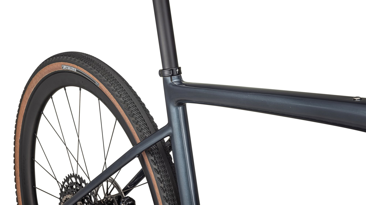 Гравийные велосипеды, комфорт плюс Specialized Diverge Expert Carbon 2025 Cast Blue Metallic / Silver Dust Артикул 95425-3049, 95425-3052, 95425-3061, 95425-3064, 95425-3058, 95425-3056, 95425-3054