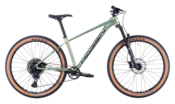 Hagen Six 6.12 27.5 2025 Metal Green
