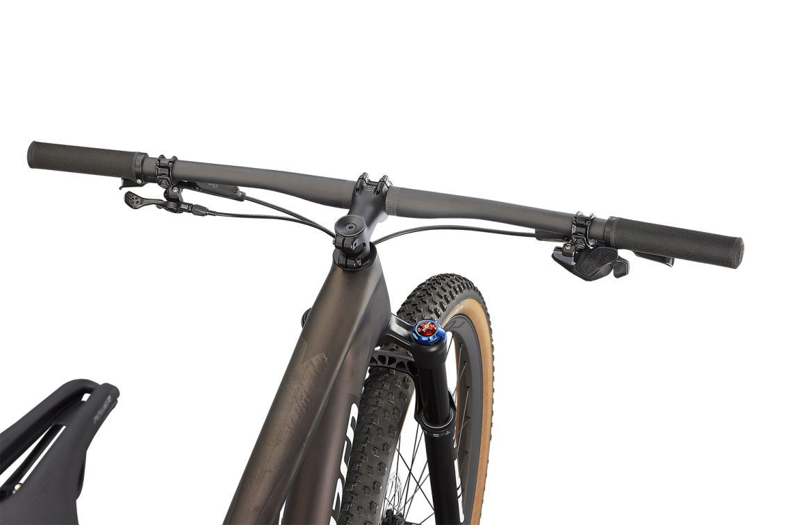 Купить Specialized Epic Pro 2022 Carbon / Red Gold Chameleon / White Артикул 90322-1005, 90322-1003, 90322-1004, 90322-1002