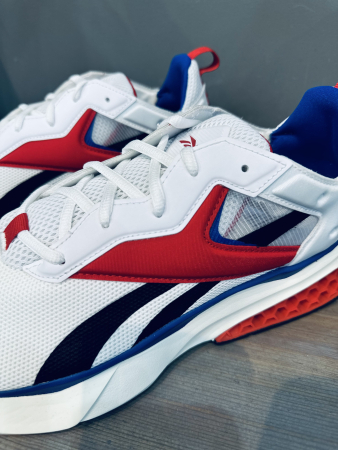 Кроссовки Кроссовки Reebok Hexalite Legacy ftwr white/vector red/vector blue Артикул GX89075, GX89078, GX890711.5, GX890710.5, GX890712, GX890710, GX890711
