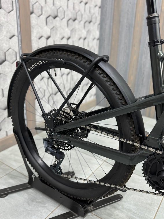 TURBO TERO - Способность колесить где угодно! Specialized Turbo Tero X 5.0 2023 Oak Green Metallic / OAK Green Артикул 91622-3302, 91622-3305, 91622-3304, 91622-3303