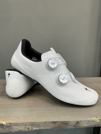 Велотуфли шоссе и триатлон Велотуфли Road Specialized S-Works Torch White Артикул 61022-0741, 61022-0738, 61022-0739, 61022-0736, 61022-0737, 61022-0740, 61022-0742, 61022-0745, 61022-0746, 61022-0748, 61022-07405, 61022-0749, 61022-0747, 61022-0744, 61022-0743, 61022-07435, 61022-07415, 61022-07425, 61022-07445, 61022-07455, 61022-07385, 61022-07395