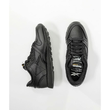 Кроссовки Кроссовки Reebok Maison Margiela Project 0 Classic Leather Memory Of black/ftwr white/black Артикул GW501413, GW50145, GW501410, GW50145.5, GW50149.5, GW50148, GW501411, GW50146.5, GW50149, GW50148.5, GW501410.5, GW50147.5, GW50147, GW50146
