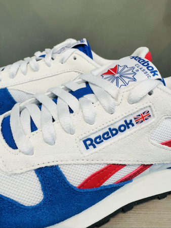 Кроссовки Кроссовки Reebok Classic Leather vector blue/ftwr white/vector red Артикул GX22576, GX225710, GX225711.5, GX225713, GX225712, GX225710.5, GX225711, GX22577.5, GX22578.5, GX22578, GX22579, GX22579.5