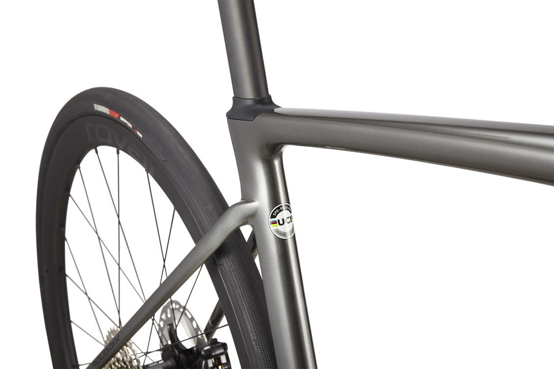 Шоссейные велосипеды Specialized Roubaix Expert 2022 Smoke/Tarmac Black/Silver Dust/Black Reflective Артикул 94422-3056, 94422-3061, 94422-3044, 94422-3052, 94422-3058, 94422-3064, 94422-3049, 94422-3054