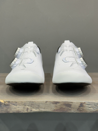 Велотуфли шоссе и триатлон Велотуфли Road Specialized S-Works Torch White Артикул 61022-0741, 61022-0738, 61022-0739, 61022-0736, 61022-0737, 61022-0740, 61022-0742, 61022-0745, 61022-0746, 61022-0748, 61022-07405, 61022-0749, 61022-0747, 61022-0744, 61022-0743, 61022-07435, 61022-07415, 61022-07425, 61022-07445, 61022-07455, 61022-07385, 61022-07395