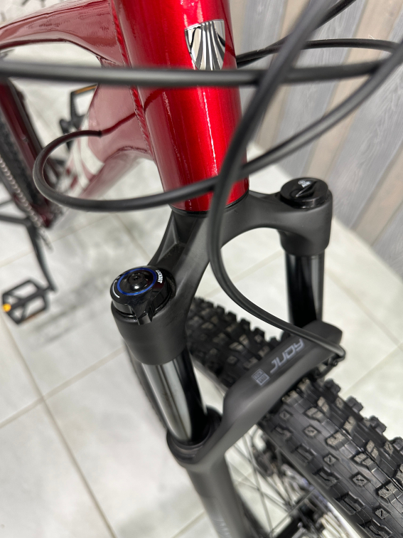 Купить Trek Marlin 7 Gen 3 29 Fury Red/Lithium Grey Fade Артикул 5337152, 5337151, 5337150, 5337153
