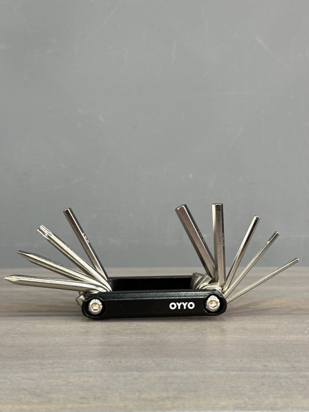 Мультитул OYYO MT01 12 функций черный