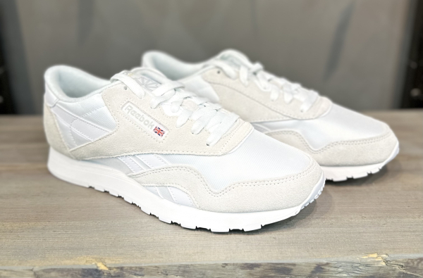 Кроссовки Кроссовки Reebok Classic Nylon white/white/light grey Артикул FV15936, FV15935, FV159313, FV15939.5, FV159310, FV15937, FV15939, FV159311.5, FV159312.5, FV159314, FV159310.5, FV159311, FV15938.5, FV15937.5, FV159312, FV15938