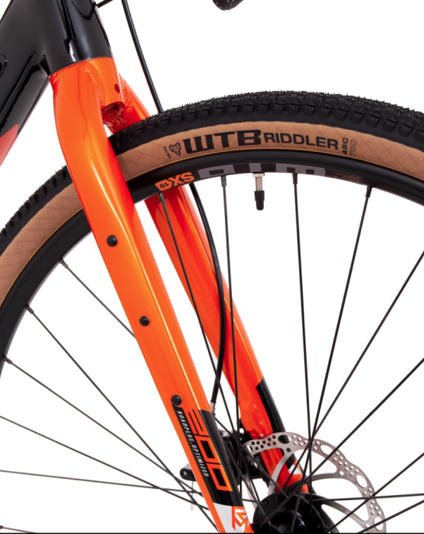 Гравийные велосипеды, ригиды Rock Machine Gravelride 200 2022 Gloss Black/Silver/Orange Артикул 803.2022.28012S